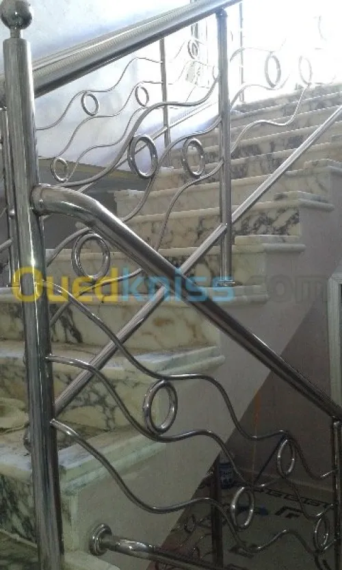 Fabrication de rampes d'escalier inox