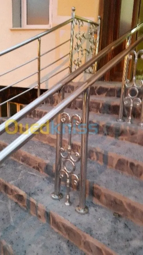 Fabrication de rampes d'escalier inox