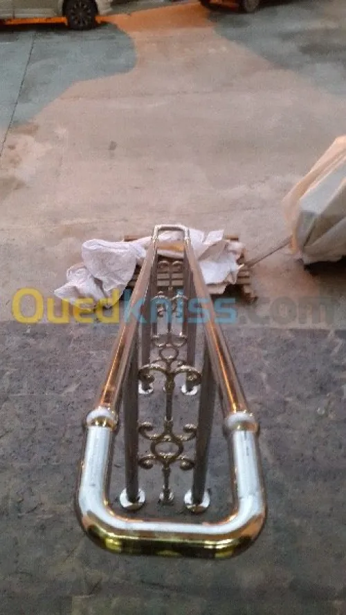 Fabrication de rampes d'escalier inox