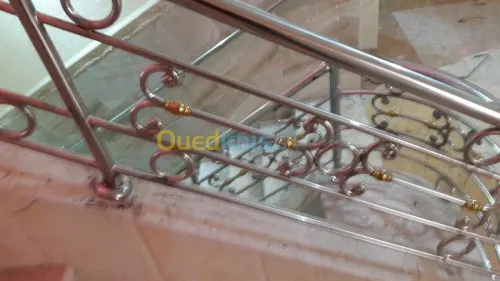 Fabrication de rampes d'escalier inox