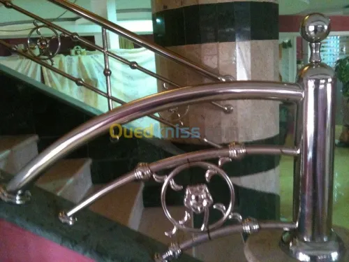 Fabrication de rampes d'escalier inox