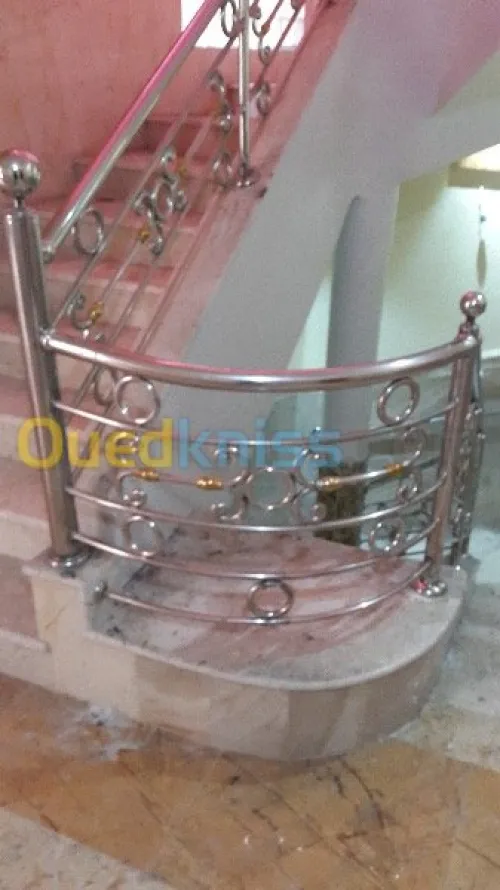 Fabrication de rampes d'escalier inox