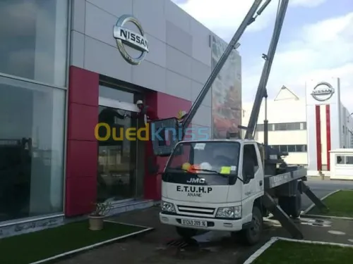 Location camion nacelle 