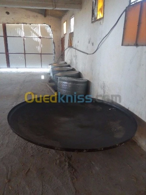 FABRICATION DE FONDS Bombés