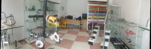 Mohamed verrre trempé La qualité au super prix  - Pose de façades & portes en verre trempé sécurité  -Aménagment intérieur extérieur  -portes automatiques  -cabines de douches  -rampes d'escaliers - iNoX