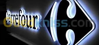 PANNEAU PUBLICITAIRE, HABILLAGE .... !