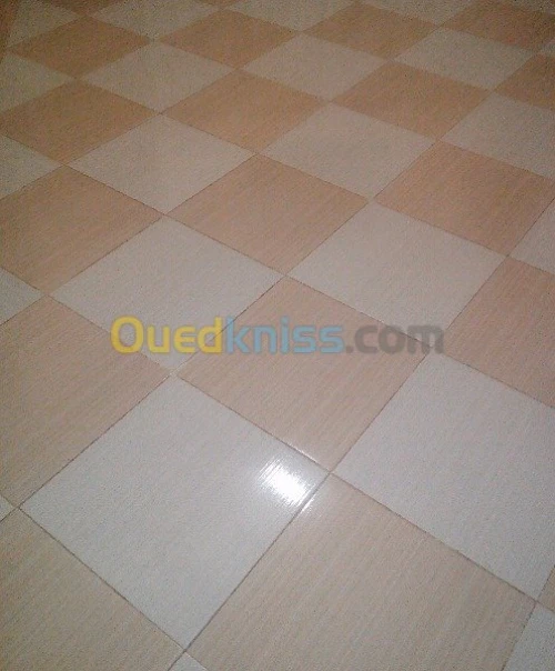 بناء (كارلور)Masson karleur