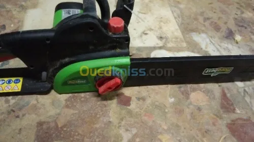 materiel de tpographie ,comstruction 