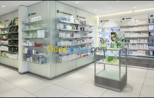 Fournisseur d 'equipements pour l'amenagement des pharmacies
