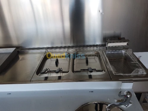 MEUBLE SNACK FAST-FOOD.