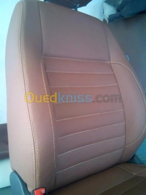 Garniture outo تغليف كراسي السيارات