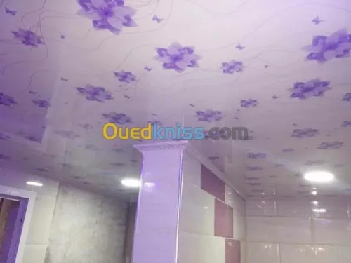 PVC sous plafond.