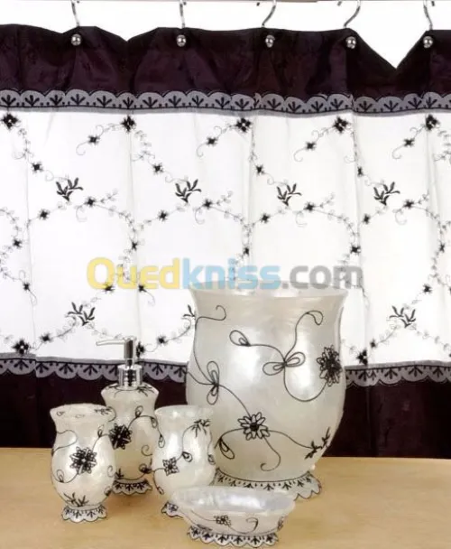 تنفيذ كافة اعمال السيرميك والرخام 