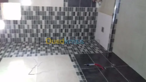 تنفيذ كافة اعمال السيرميك والرخام 