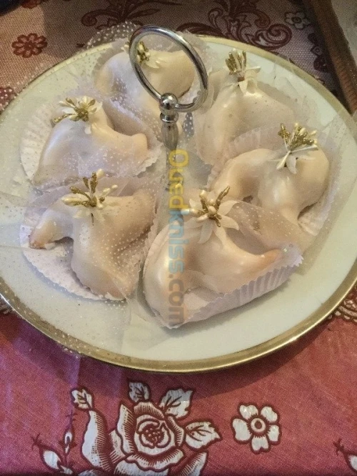 préparation des gateaux spéciale fete