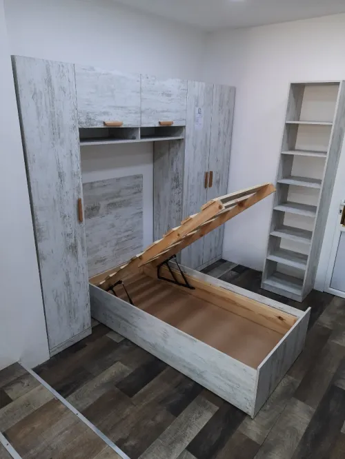 Dressing, chambre a coucher, placard