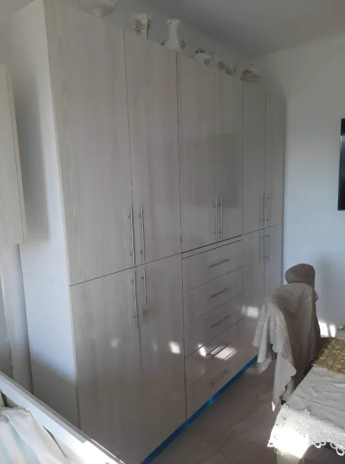 cuisine sur mesure hi-gloss et MDF