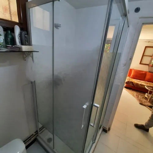 Cabine de douche / baignoire