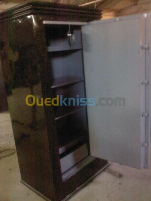 fabrication Coffre ,Armoire forte,Porte blindé. 