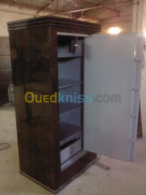 fabrication Coffre ,Armoire forte,Porte blindé. 
