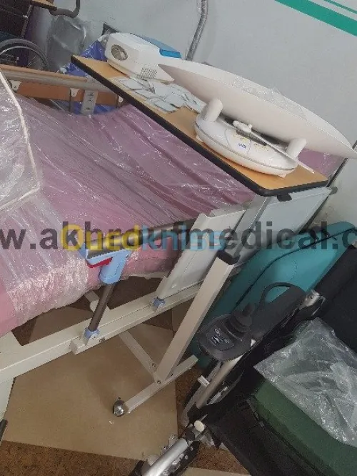 Lit d'hospitalisation 03 positions 