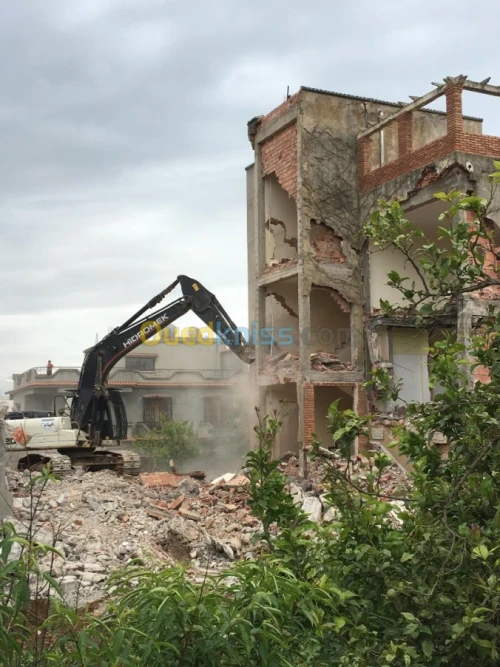 Demolition de tous types d'édifices.