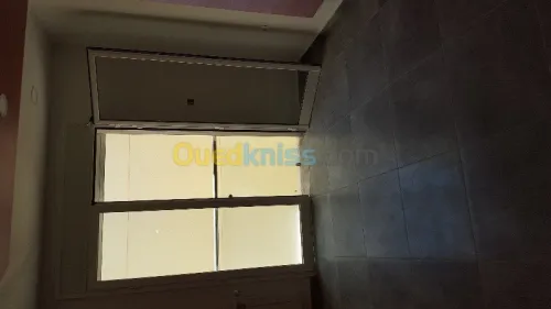  Service / Produit : MENUISERIE ALUMIN