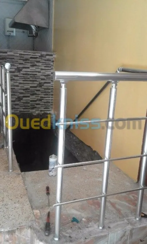  Service / Produit : MENUISERIE ALUMIN