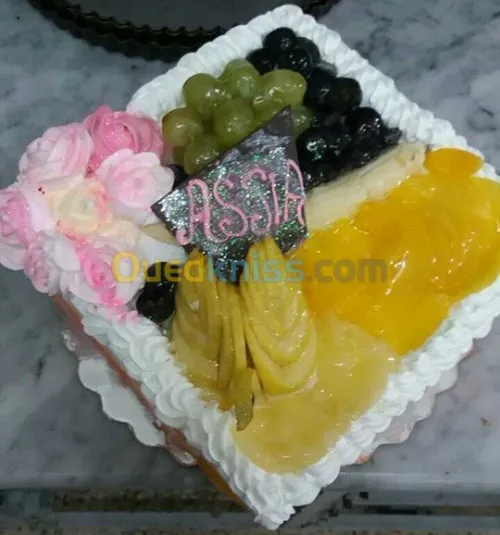  gâteaux orientaux, pièce montée....