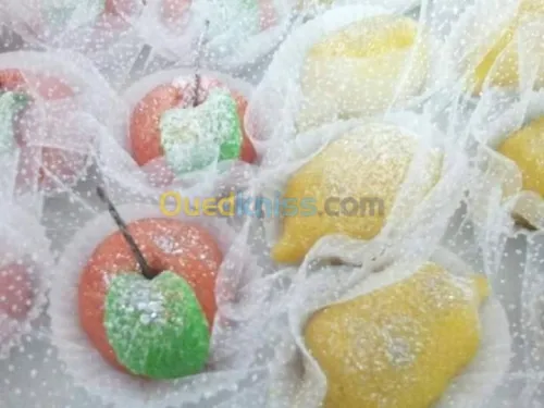  gâteaux orientaux, pièce montée....