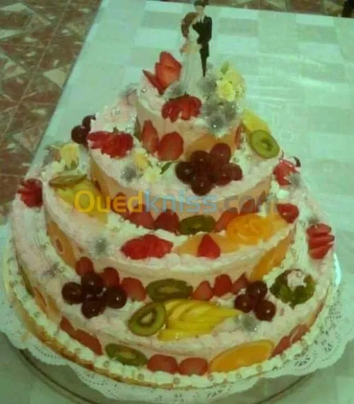  gâteaux orientaux, pièce montée....