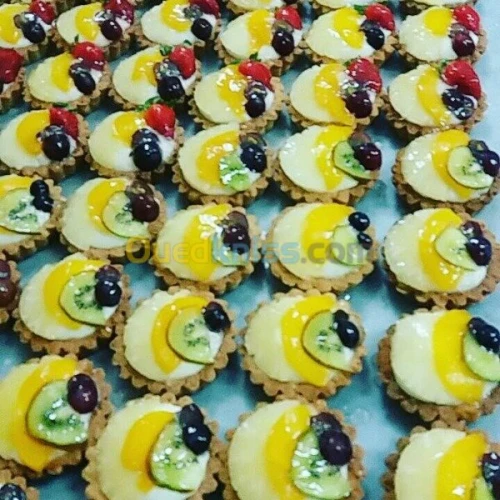  gâteaux orientaux, pièce montée....