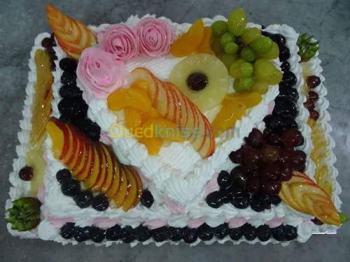  gâteaux orientaux, pièce montée....