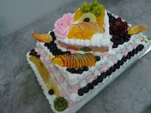  gâteaux orientaux, pièce montée....