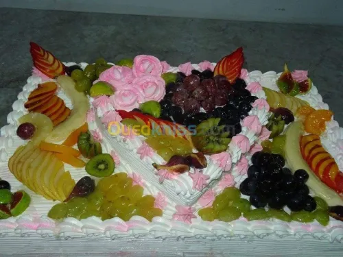  gâteaux orientaux, pièce montée....