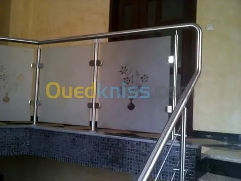 RAMPE DESCALIER INOX , VERRE TROMPER 