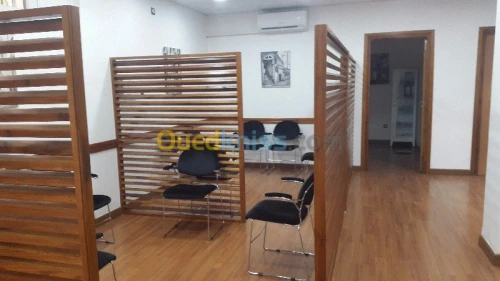 POSE ET FOURNITURE DE PARQUET 