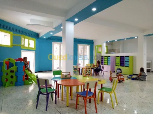 École maternelle et crèche