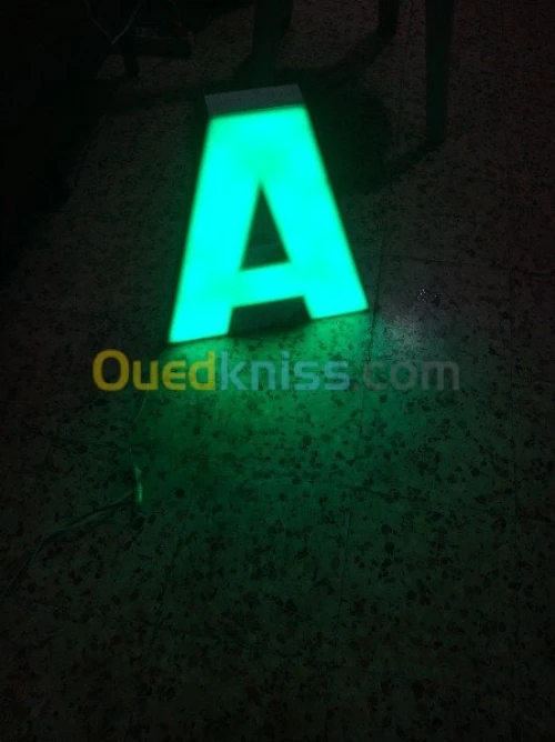 lettre relief lumineux