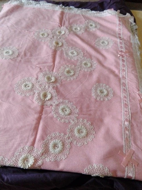 parure de draps crochet couleur rose