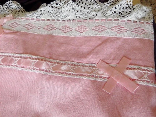parure de draps crochet couleur rose