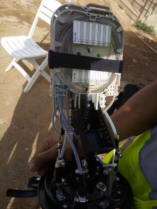 Fibre optoque , réseau informatique 