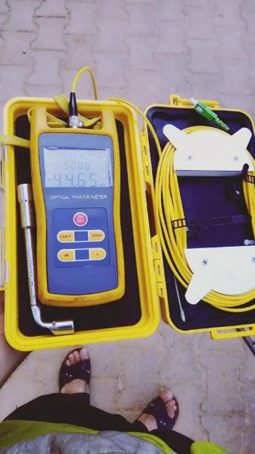 Fibre optoque , réseau informatique 