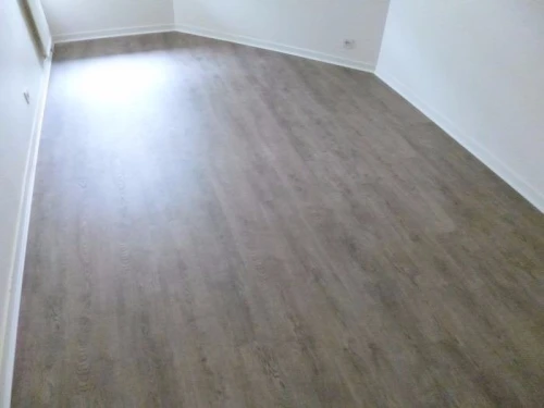 pose parquet / الارضيات الخشبية