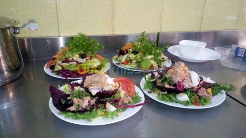 « chef des cuisines »