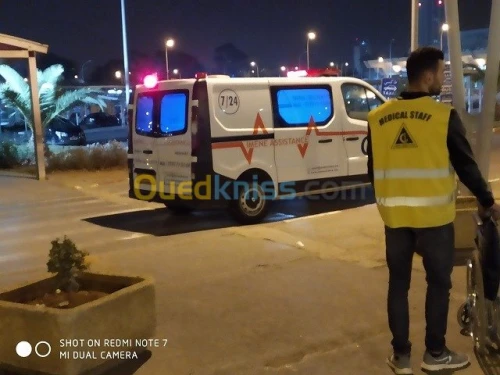 AMBULANCE & SOINS A DOMICILE