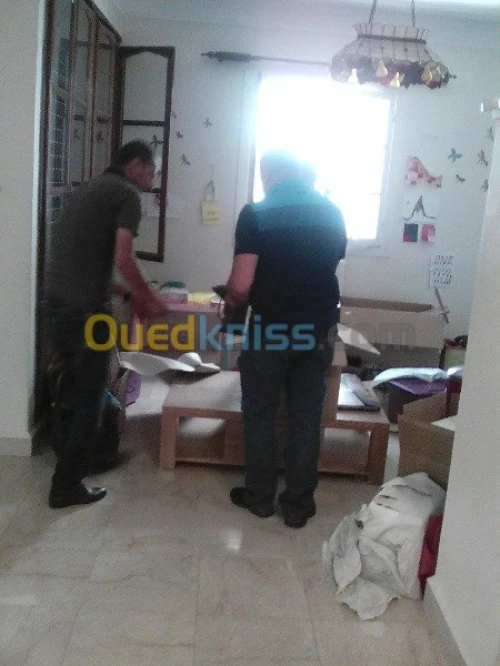 مؤسسة نقل وترحيل الأثاث/DÉMÉNAGEMENT--