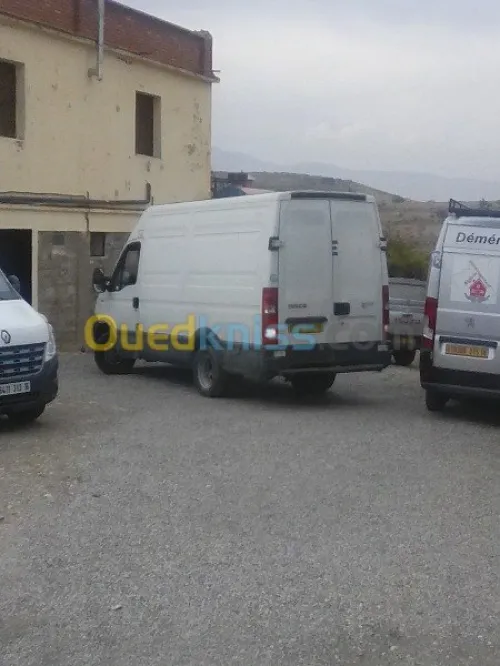 مؤسسة نقل وترحيل الأثاث/DÉMÉNAGEMENT--