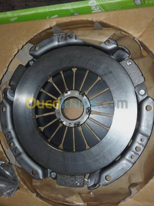 KIT D'EMBRAYAGE HYUNDAI 1.5 CRDI