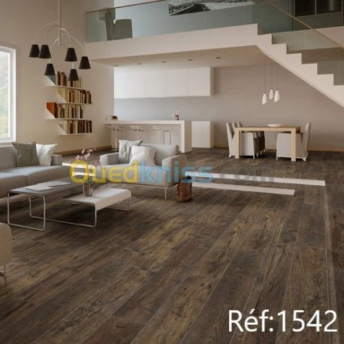 parquet bois stratifié et PVC
